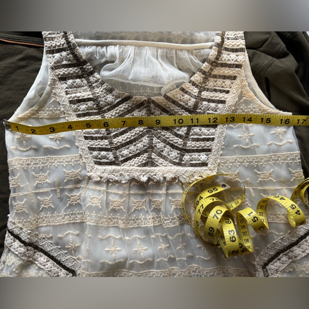 VANESSA VIRGINIA for ANTHROPOLOGIE ivory LACE beaded & crochet TANK small WHITE - Picture 3 of 8